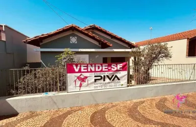 Casa com 6 dormitórios à venda, 204 m² por r$ 800.000,00 - centro - leme/sp