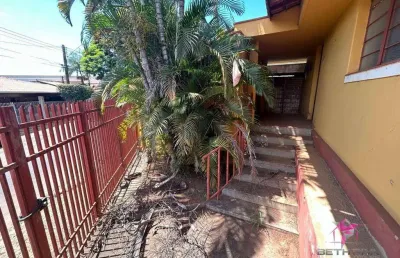 Casa com 3 dormitórios à venda, 144 m² por r$ 480.000 - centro - leme/sp