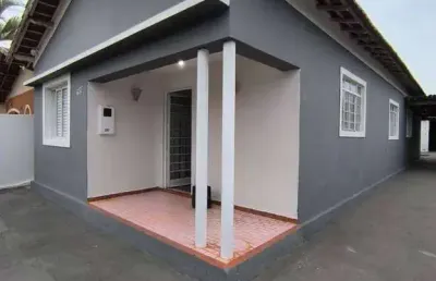 Casa com 3 quartos à venda no Centro, Leme 