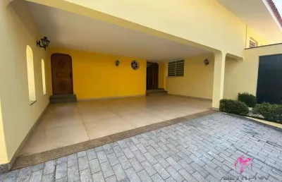 Casa com 4 dormitórios para alugar, 349 m² por r$ 4.000,00/mês - centro - leme/sp