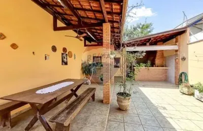 Casa à venda com 226 metros quadrados com 4 quartos em zona central - rio claro - sp