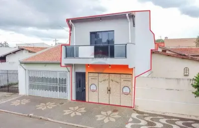 Sobrado com 2 dormitórios, salão comercial e edícula na av. emílio pacagnella, pq. das árvores.