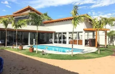 Casa térrea no condomínio park campestre i com 3 suítes e 4 vagas de garagem - r$ 3.500.000,00