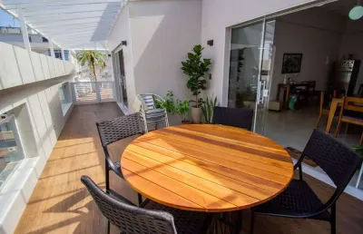 Cobertura com 3 dormitórios à venda, 224 m² por r$ 1.620.000,00 - josé menino - santos/sp