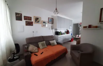 Casa com 2 quartos à venda na Rua Oswaldo Faccio, 245, Parque Residencial Sabiás, Indaiatuba