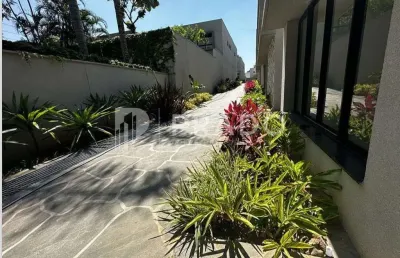 Casa à venda em condomínio hipíca max garden com 4 suítes 6 vagas de garagem