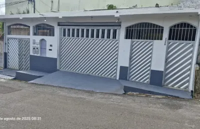 Casa com 3 quartos para alugar na Rua Plácido de Castro, 562, Dom Pedro I, Manaus
