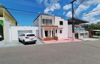 Casa sto antônio  / são raimundo com 2 pavimentos - res/comer
