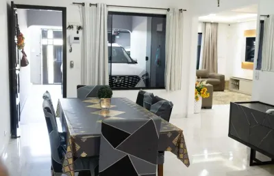 Casa com 3 quartos à venda na rua josé gomes, 945, palmital, paranaguá, 169 m2 por r$ 880.000