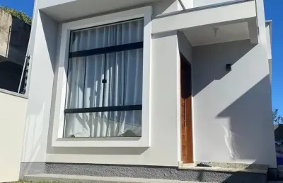 Excelente imóvel 2 dormitórios no centro da cidade de tijucas sc