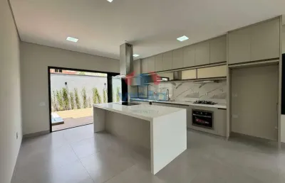 Vende casa 4 suítes no condomínio central park em salto/sp