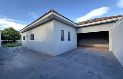 Casa para venda em jaboticabal, residencial royal park, 3 dormitórios, 2 banheiros, 2 vagas