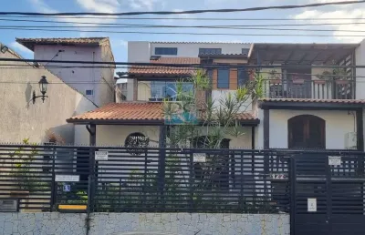 Casa em alto padrao na imbetiba com 04 suites - proxima a petrobras e comercio em geral