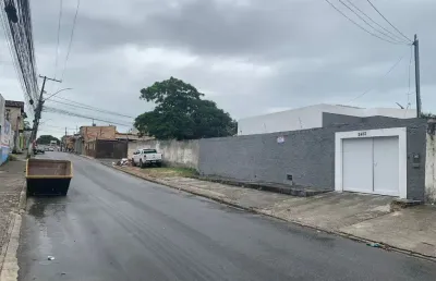Casa com 2 quartos à venda na Praça Inaiá, sn, Cambolo, Porto Seguro