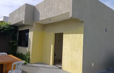 Vende-se casa no centro de coroa vermelha  - alfeng - 15x30m.
