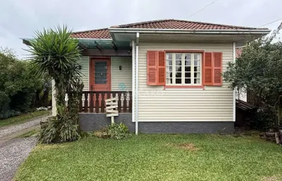 Casa com 4 quartos à venda na rua general maria de godoy, 1777, colina sorriso, caxias do sul, 180 m2 por r$ 800.000