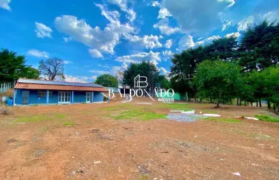 Chácara em extrema mg à venda terreno de 2.000m² 2 suítes