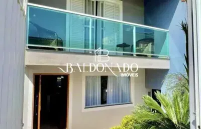 Casa em extrema - mg à venda  227,38m² de construção, 3 dorm