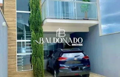 Casa em extrema mg à venda 250m  quintal grande garagem