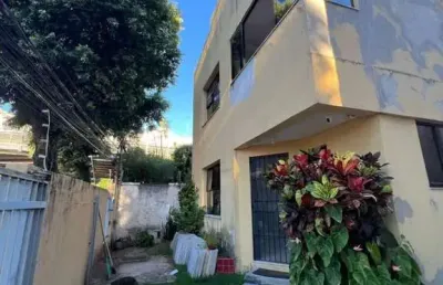 Casa para venda em vila velha, praia da costa, 5 dormitórios, 2 suítes, 5 banheiros, 3 vagas