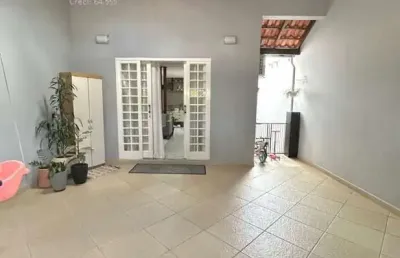 Casa com 2 quartos à venda na Rua Massaranduba, Vila Flora, Salto