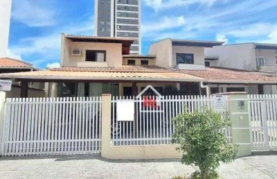 Sobrado com 3 dormitórios, sendo 1 súite, semimobiliado à venda, 141 m² por r$ 740.000 - velha - blumenau/sc