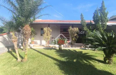 Casa térrea com 3 dormitórios à venda, 161 m², com área festas, 2 vagas garagem,bom espaço livre de quintal por r$ 650.000 - passo manso - blumenau/sc