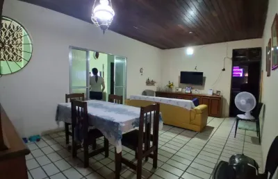 Casa com 5 quartos à venda no Encruzilhada, Recife 
