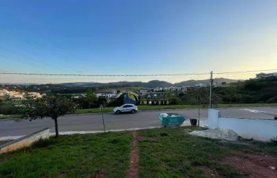 Terreno à venda no condomínio vale das águas com 564m², livre de vizinhos de frente e fundos!!