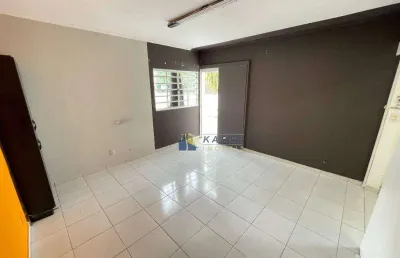 Sala comercial para locação com 18m² de área útil no centro de bragança paulista ao lado da padaria 9 de julho!