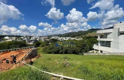 Terreno à venda com 584m² com vista permanente para o lago em condomìnio fechado tipo clube vale das aguas em bragança paulista