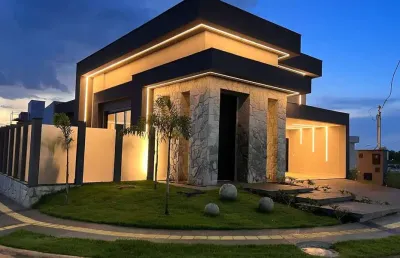 Casa com 3 quartos à venda na Avenida das Flores, 1, Jardins Capri, Senador Canedo