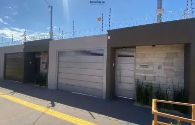 Casa com 3 quartos à venda na Rua do Marisco, 1, Jardim Atlântico, Goiânia