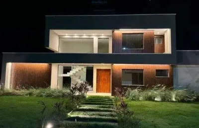 Casa sobrado no condominio aguas da serra- hidrolandia-go