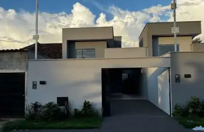 Casa com 3 quartos à venda na Rua 50, 1, Independência - 3º Complemento, Aparecida de Goiânia