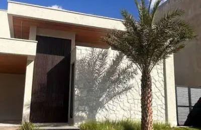 Casa com 4 quartos à venda na Avenida dos Jardins, Jardins Itália, Goiânia