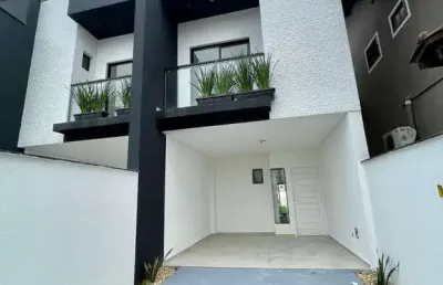 Casa com 3 quartos à venda na Rua Rudolf Baumer, Vila Nova, Joinville