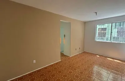 Apartamento com 2 quartos à venda na rua santos saraiva, 1458, estreito, florianópolis por r$ 300.000
