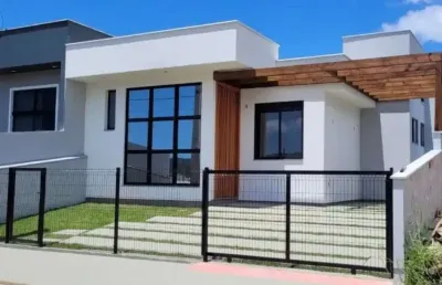 Casa com 3 quartos à venda na ivo teófilo amorim, 10, forquilhas, são josé por r$ 645.000