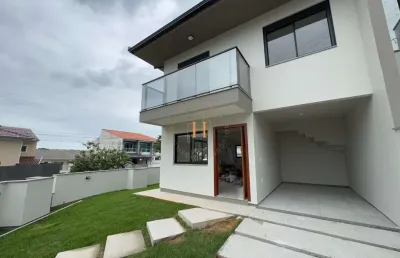 Casa com 3 quartos à venda na rua josé francisco junkes, 73, potecas, são josé por r$ 649.000