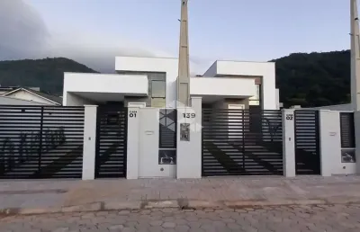 Casa a venda excelente para moradia ou investimento