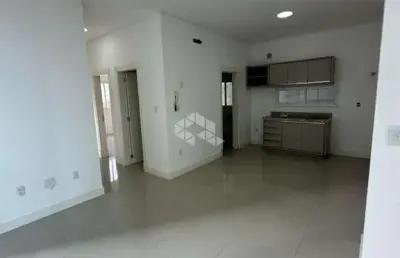 Apartamento com 2 quartos à venda na 256 A, 790, Meia Praia, Itapema