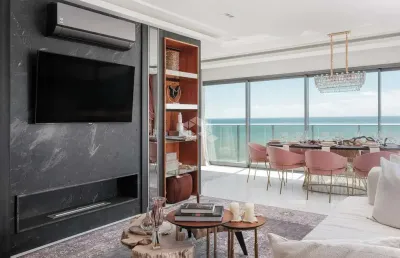 Apartamento com 4 quartos à venda na Rua 315, 38, Meia Praia, Itapema