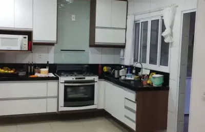 Casa com 4 quartos à venda na Rua Geraldo Ferreira Tavares, Bosque dos Eucaliptos, São José dos Campos