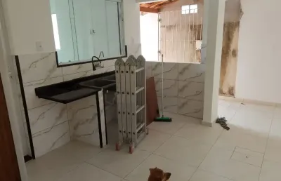 Casa em um terreno com 250,00 m2 , 3 dormitórios sendo um suite