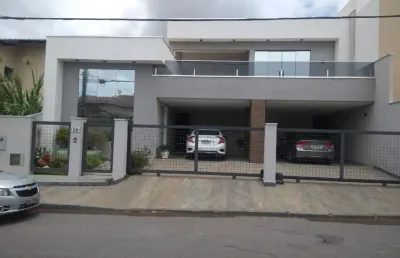 Rua 12/10 *baixou* linda casa em condomínio top (entre os 3 melhores da v.p)