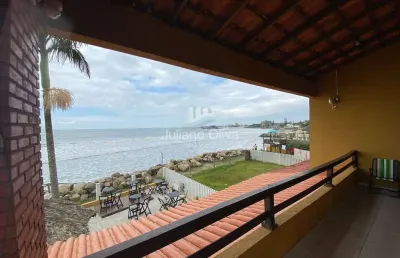 Casa com 4 quartos à venda na Rua Marcelo Moecke, Brasília, Itapoá