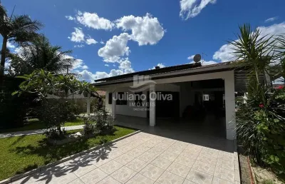 Casa com 4 quartos à venda na Rua 1530 Mariani Kummrow., Centro, Itapoá