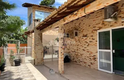 Casa com 4 quartos à venda na Rua Frei Valentim, Princesa do Mar, Itapoá