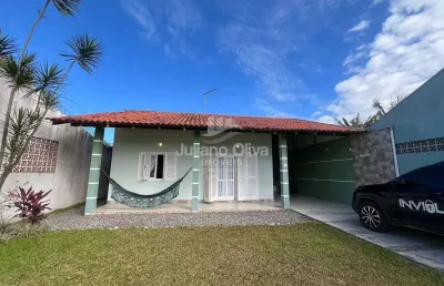 Casa com 2 quartos a 250 metros do mar -barra do saí